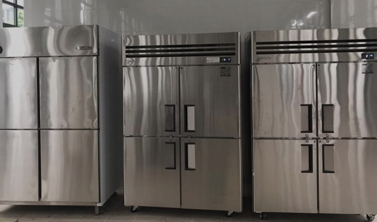 Tủ lạnh công nghiệp Tủ lạnh công nghiệp 4 cánh